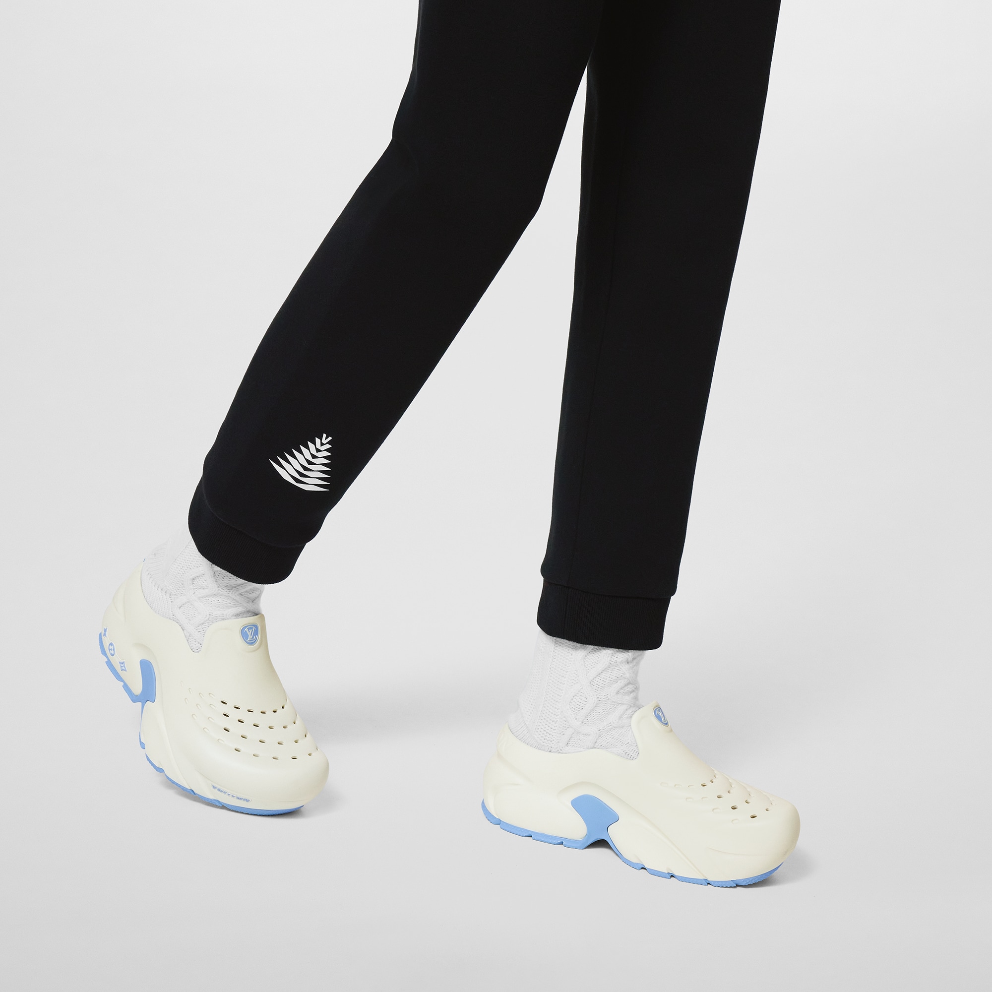 LV Shark 涼鞋  in 男士