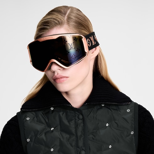 LV Snow Gradient Mask . in Women's Accessories Sunglasses collections by Louis Vuitton (Product zoom)