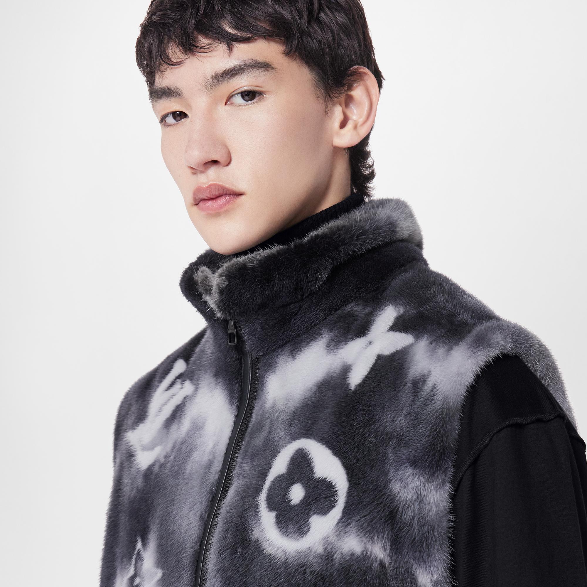LV Spray 貂皮背心  in 男士