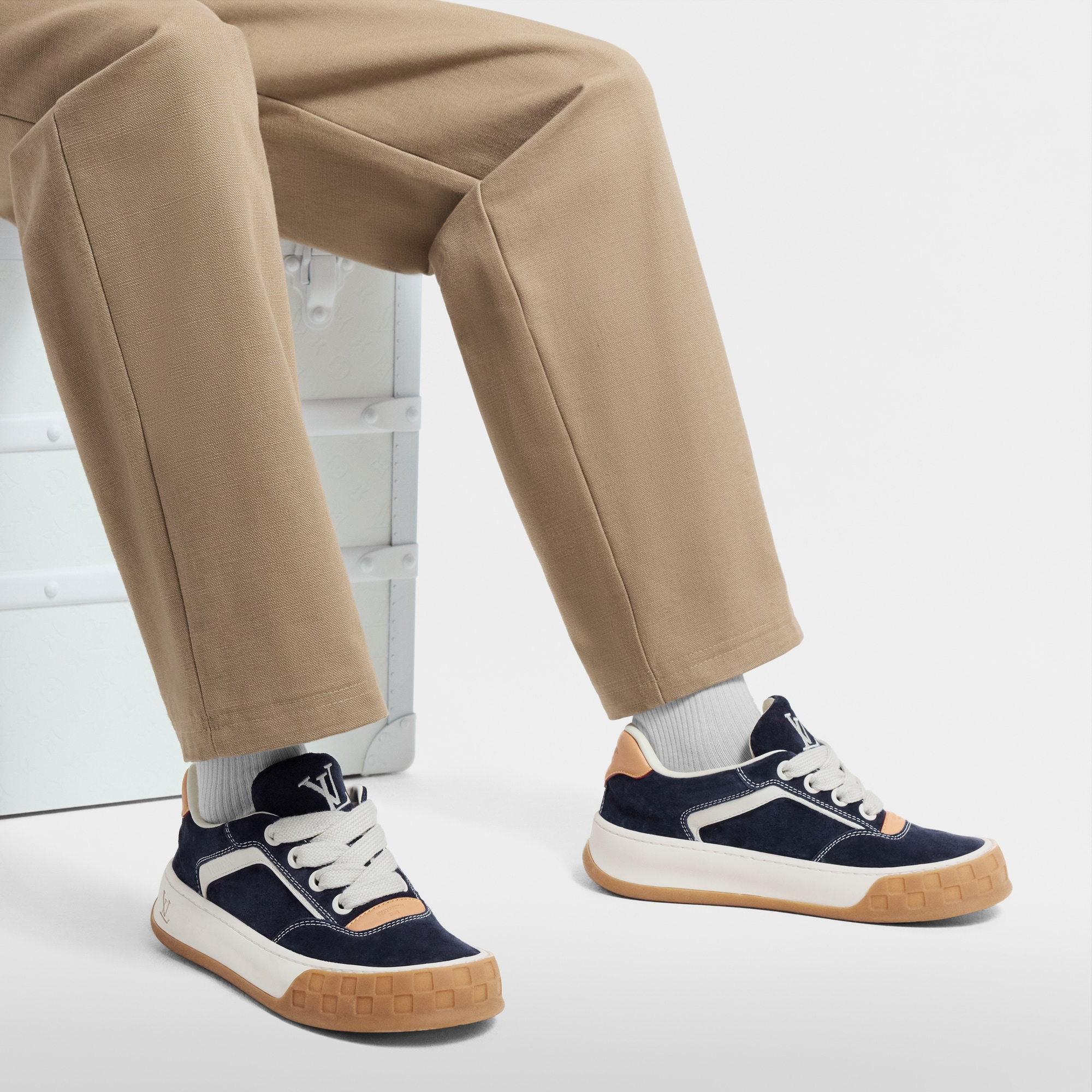 LV Tilted 運動鞋  in 男士