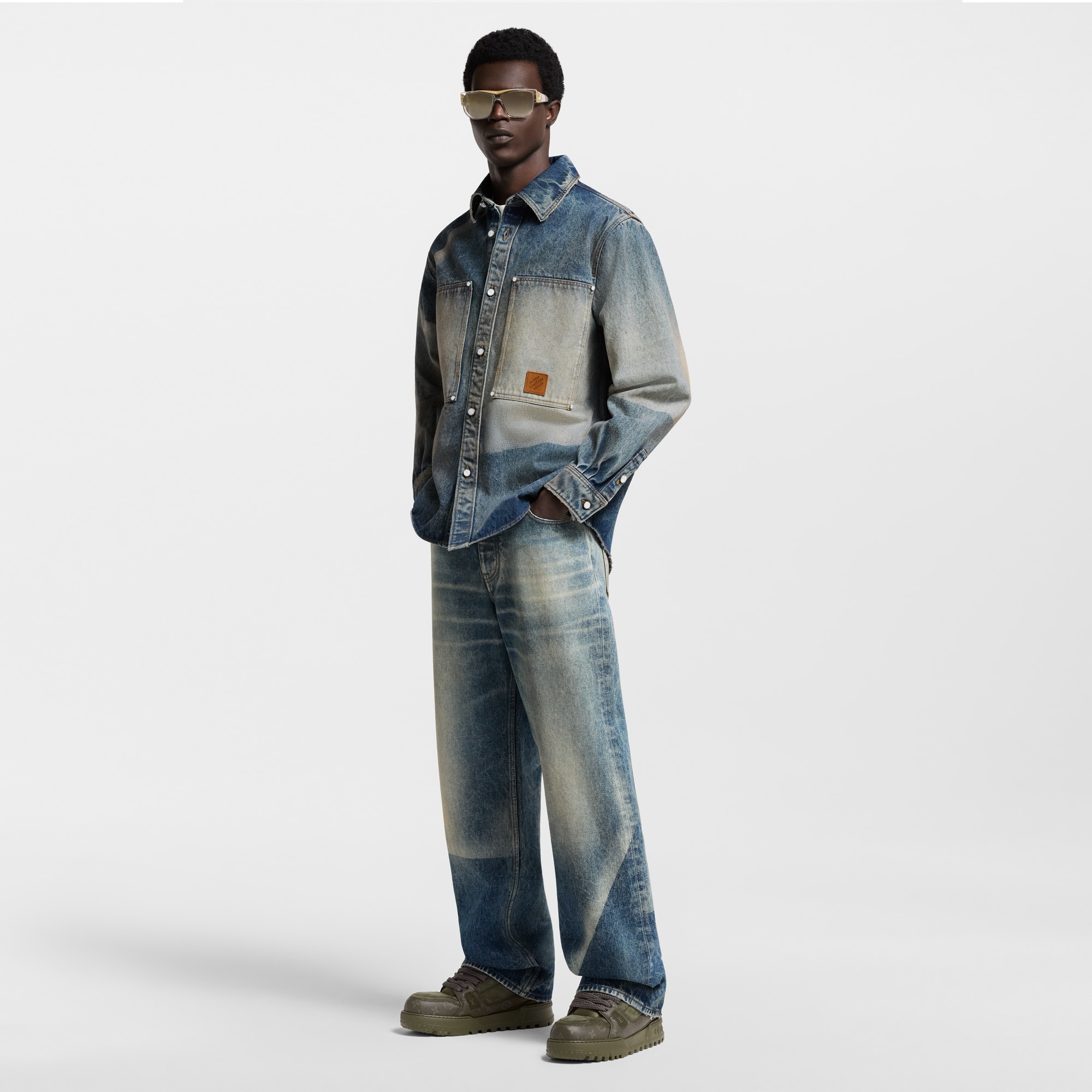 LV Trainer Maxi Sneaker  in Men