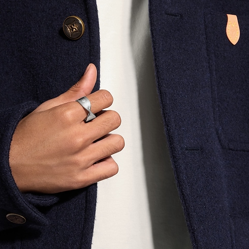 LV Trunk Ring . in Men's Fashion Jewellery All Fashion Jewellery For Men collections by Louis Vuitton (Product zoom)