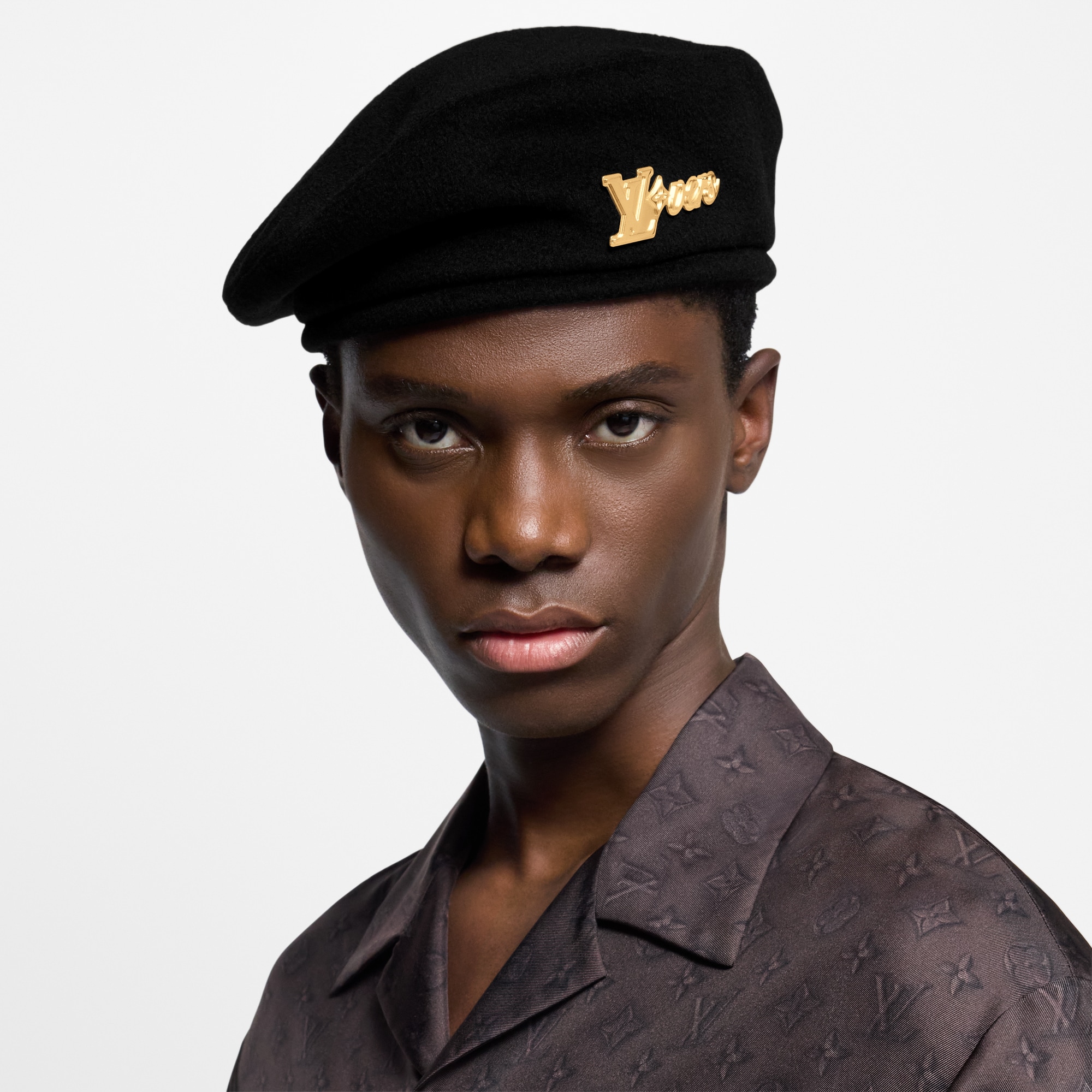 LV Vers Beret . in Men