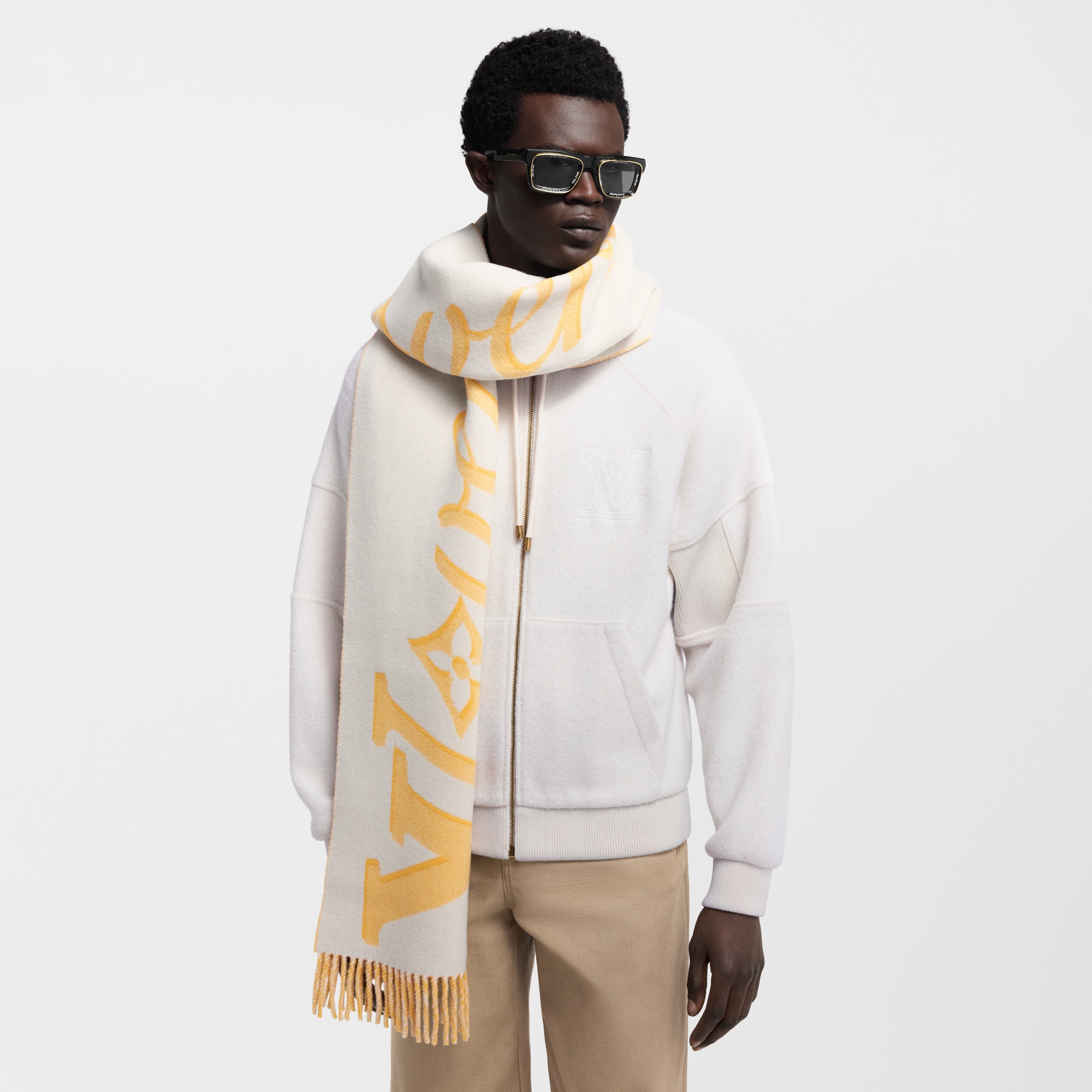 LV Vers 頸巾 . in 男士