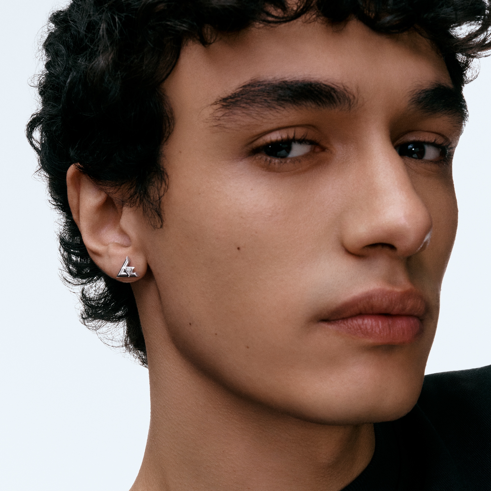 LV Volt One 白K金配鑽石耳釘 - 單枚  in 珠寶系列