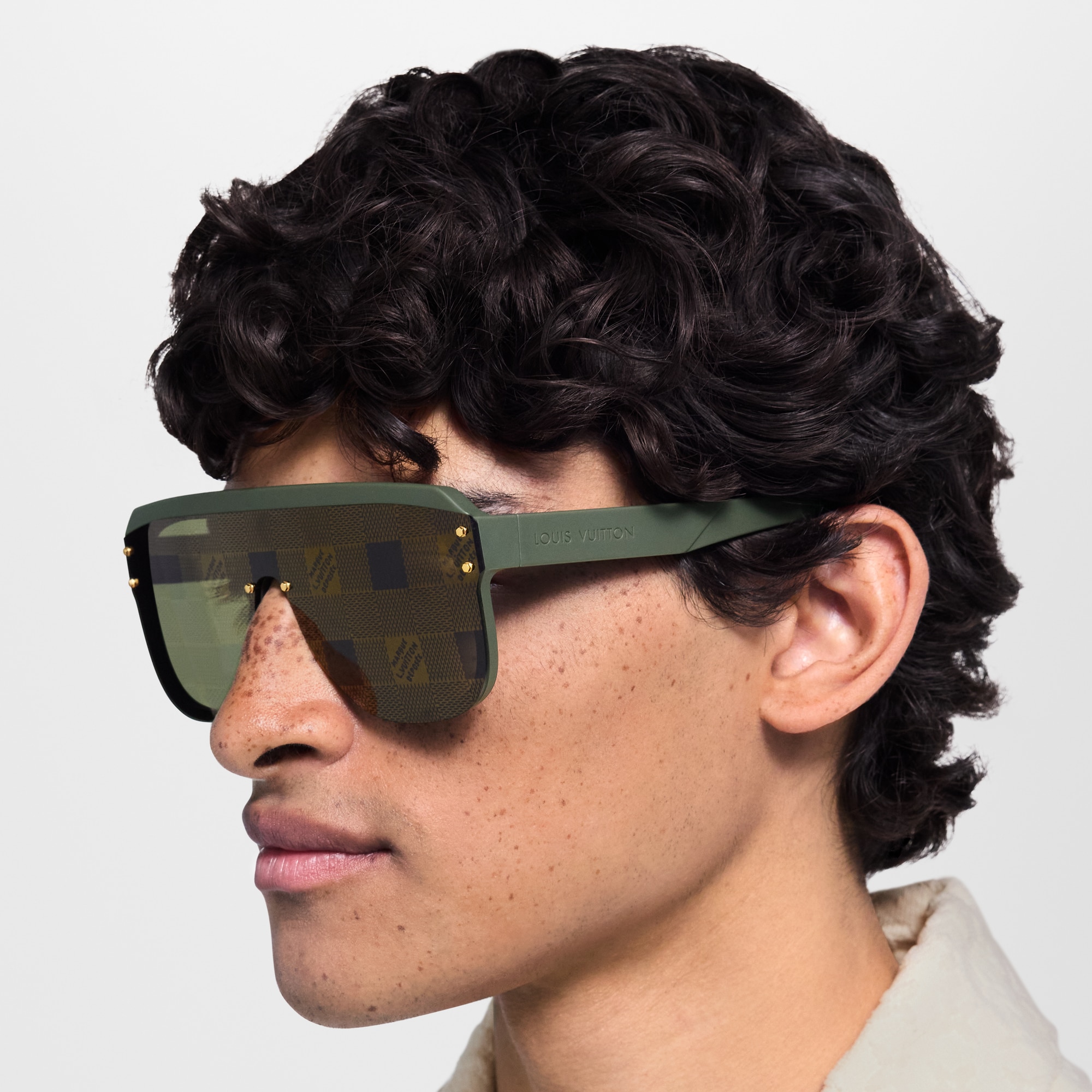 LV Waimea Mask Round Sunglasses . in Men