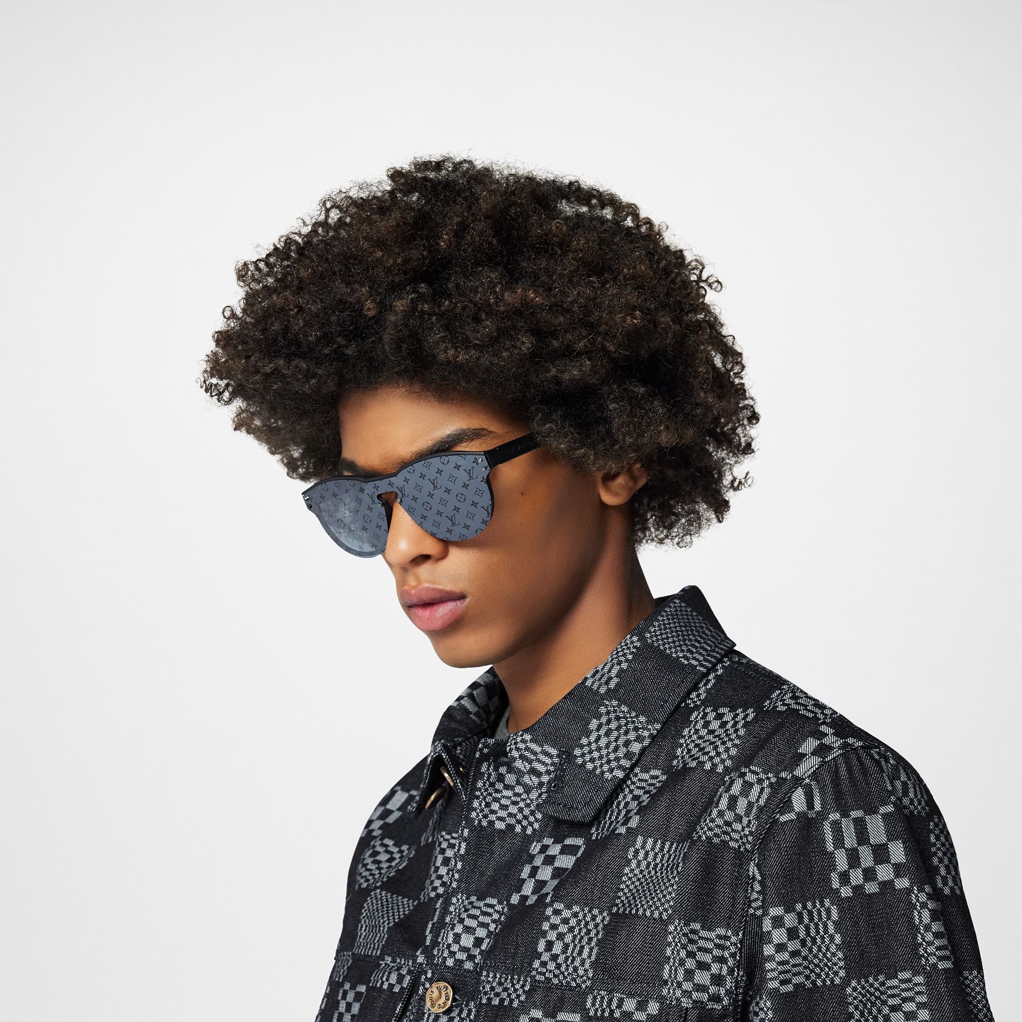 LV Waimea Round Sunglasses . in Men