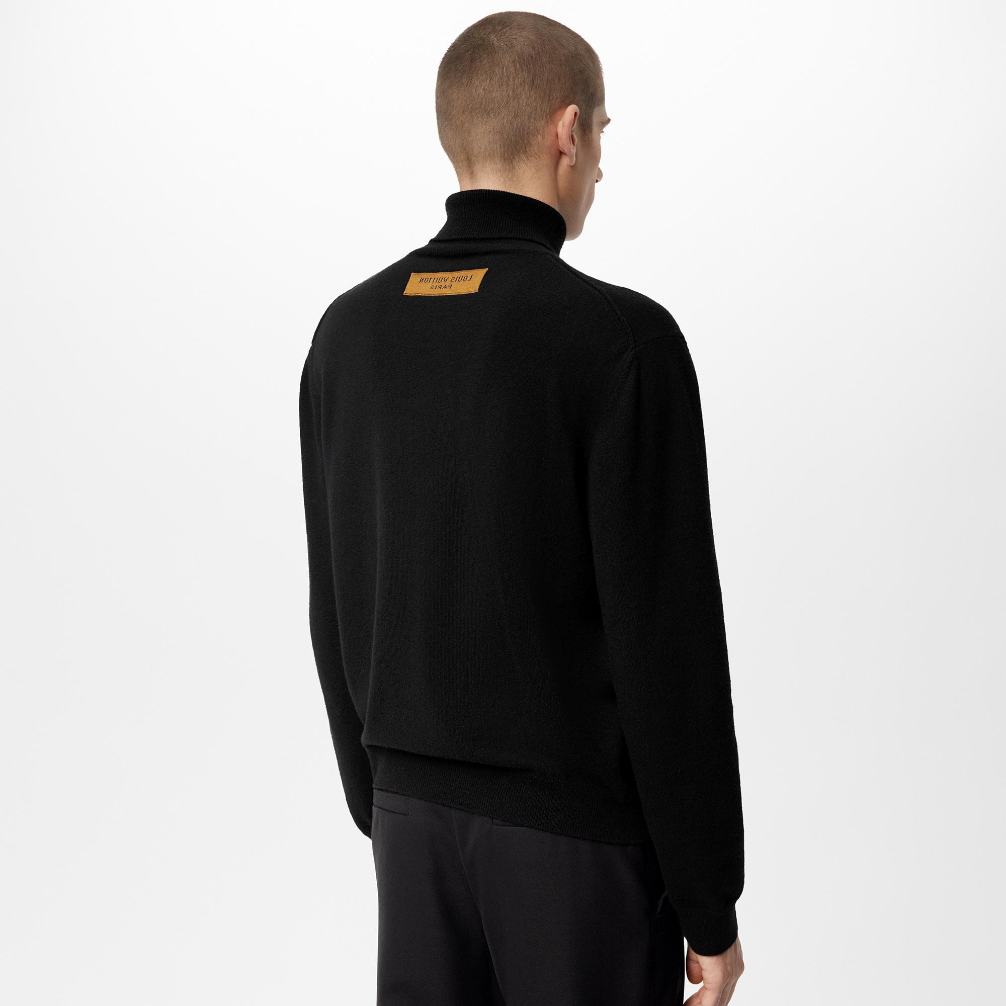 LVSE LV Embossed Turtle Neck  in Men