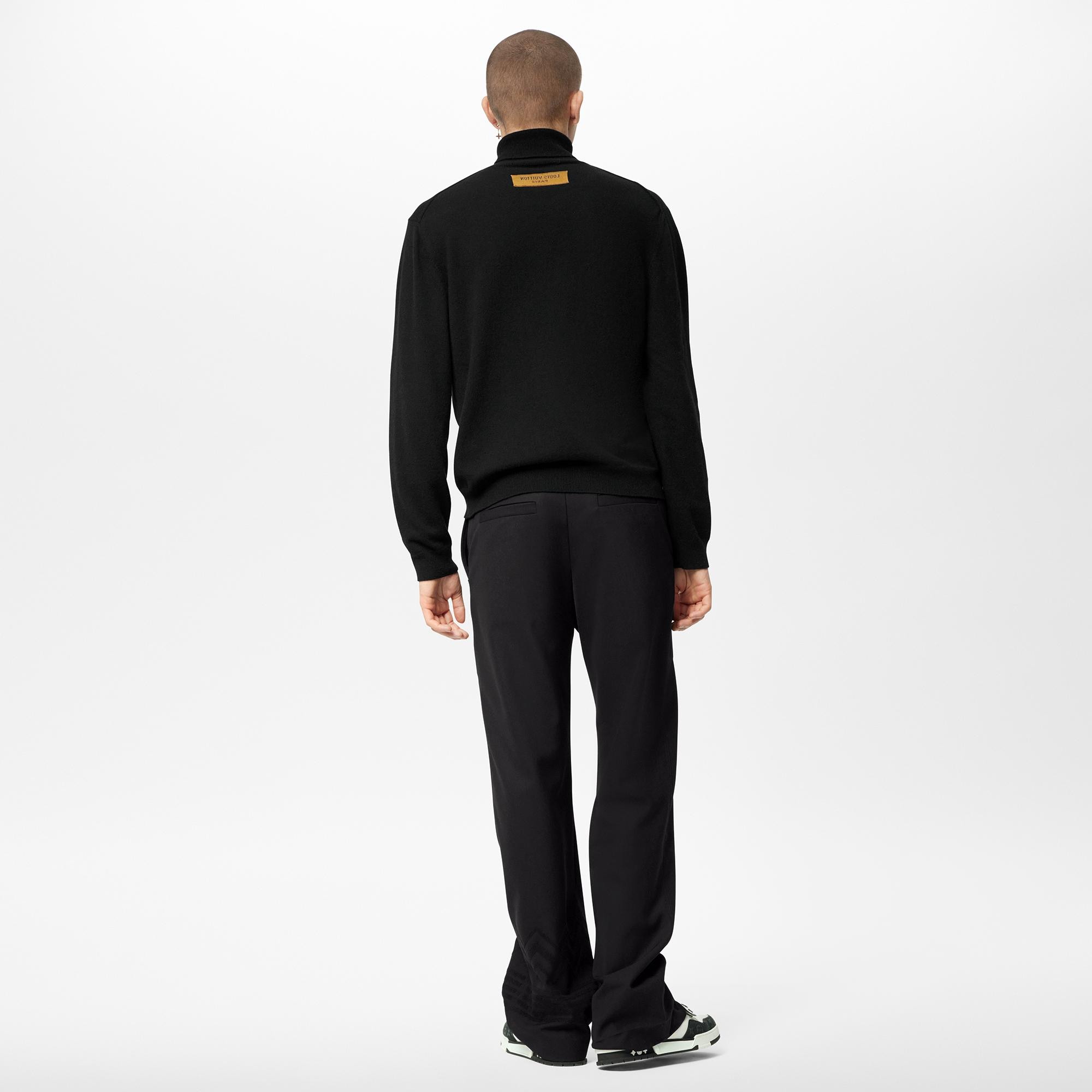 LVSE LV Embossed Turtle Neck  in Men