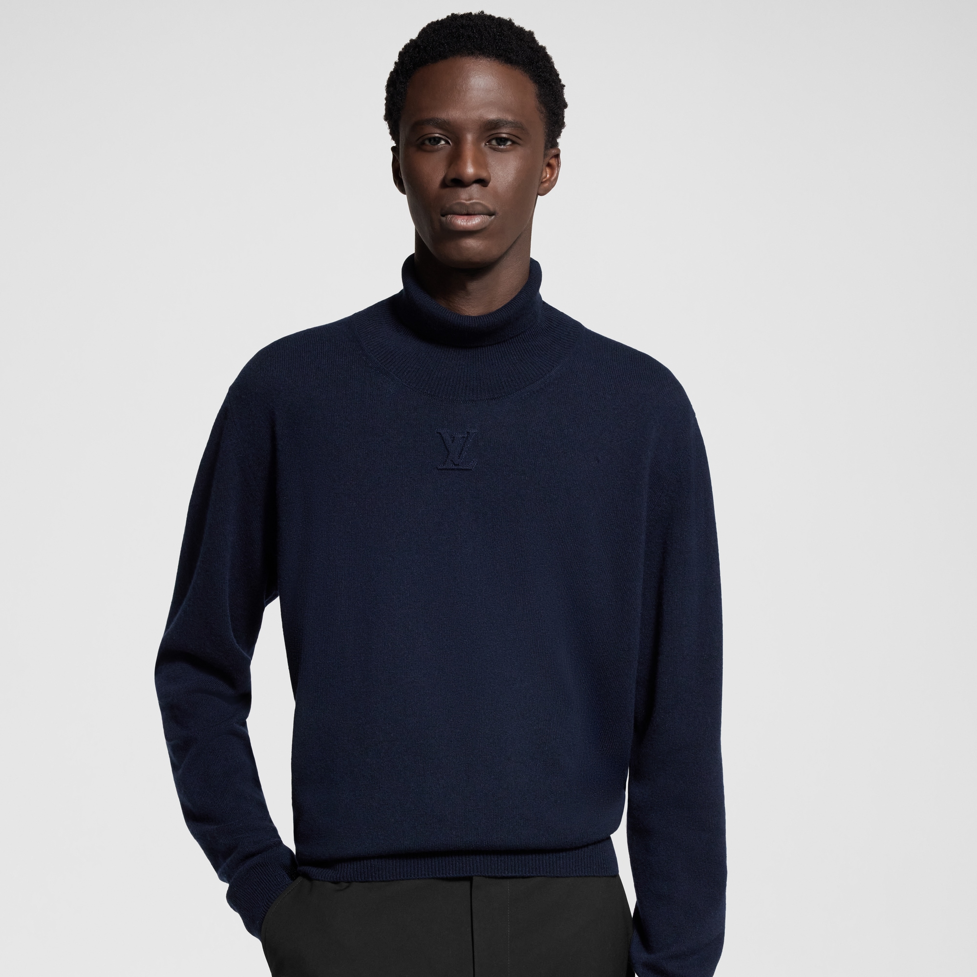 LVSE LV 壓花圖案樽領上衣  in 全新系列