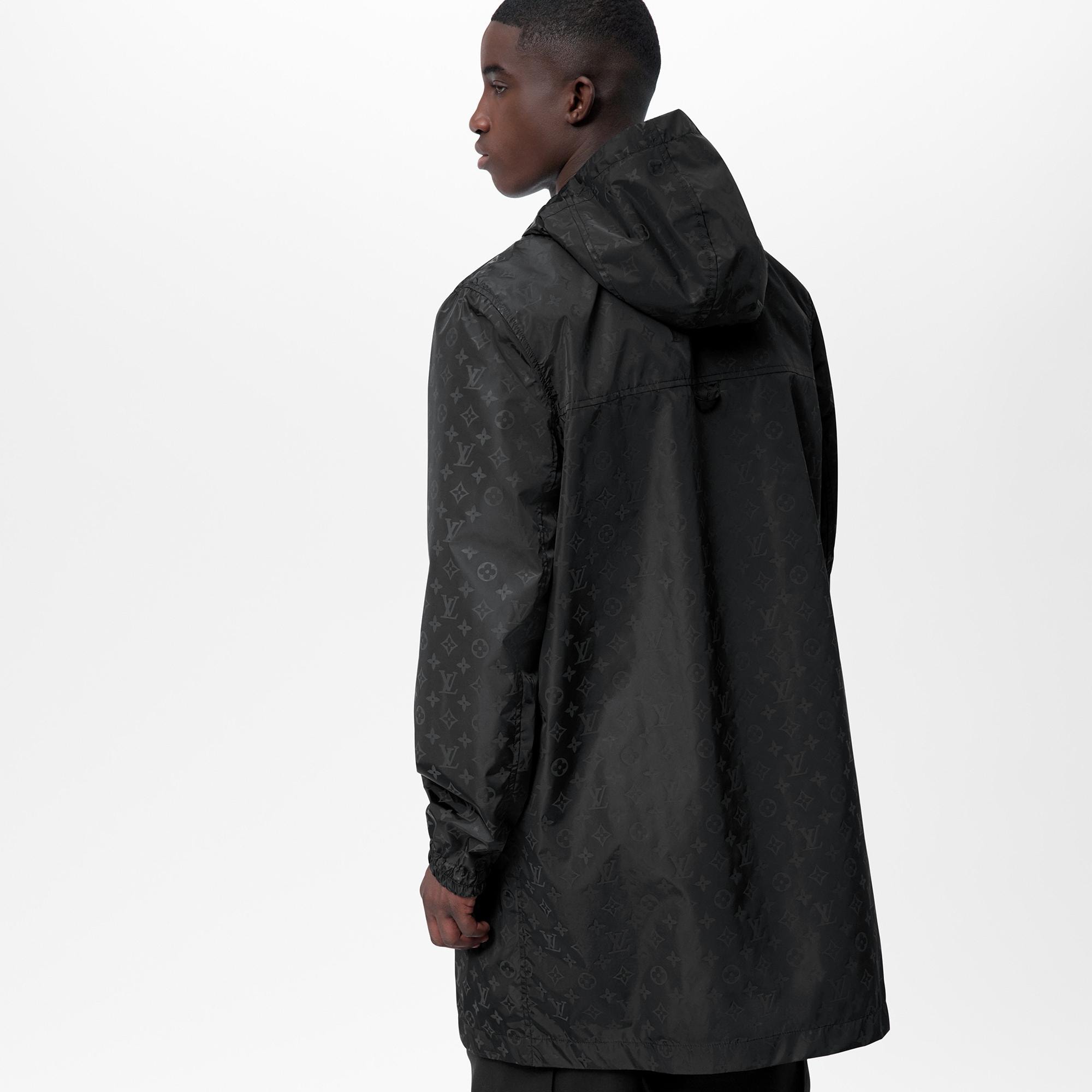 Monogram 圖案尼龍中長度風衣  in 男士