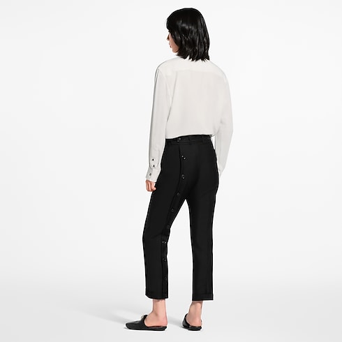 Monogram Collar Blouse in Women's Ready to Wear Tops collections by Louis Vuitton (Product zoom)