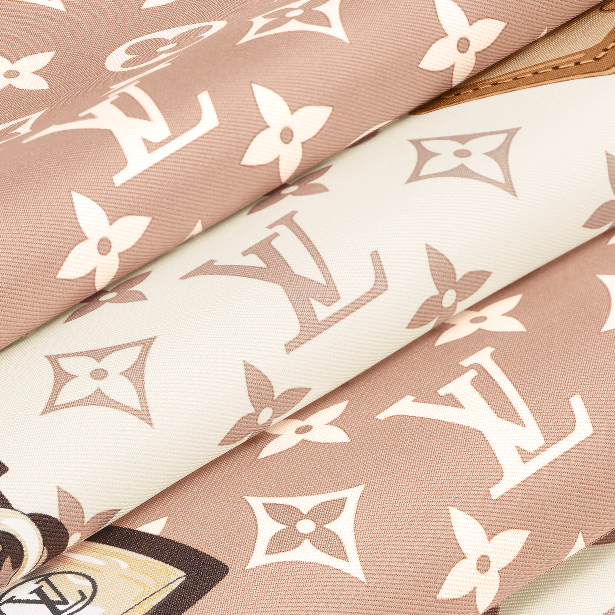 Monogram Confidential Square 90 . in Women