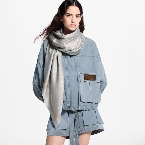 Monogram Shine Shawl . in Women's Accessories Shawls collections by Louis Vuitton (Product zoom)