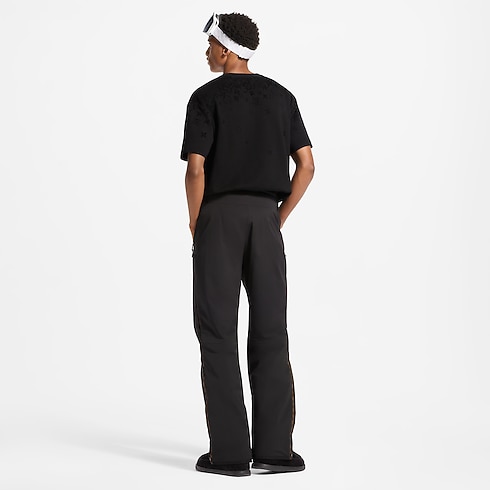 Monogram Short-Sleeved Crewneck in Men's Ready to Wear All Ready to Wear collections by Louis Vuitton (Product zoom)