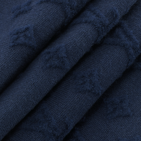 Monogram Snow Scarf . in Men's Accessories Scarves for Men collections by Louis Vuitton (Product zoom)