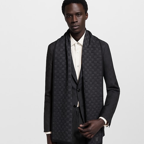 Néo Petit Damier Scarf . in Holiday Gifts's Holiday Gifts for Him } collections by Louis Vuitton (Product zoom)