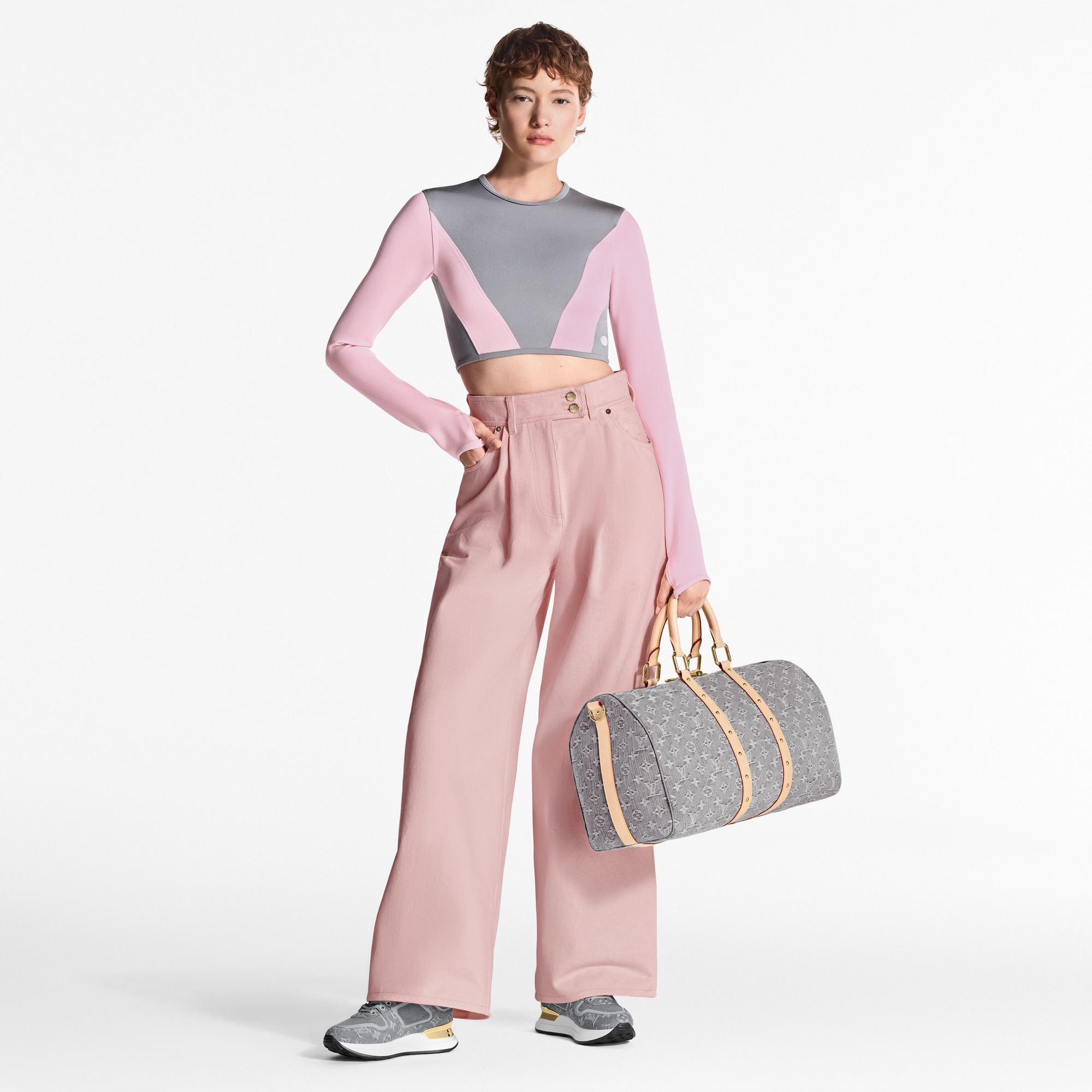 Neo Run Away Sneaker  in Women