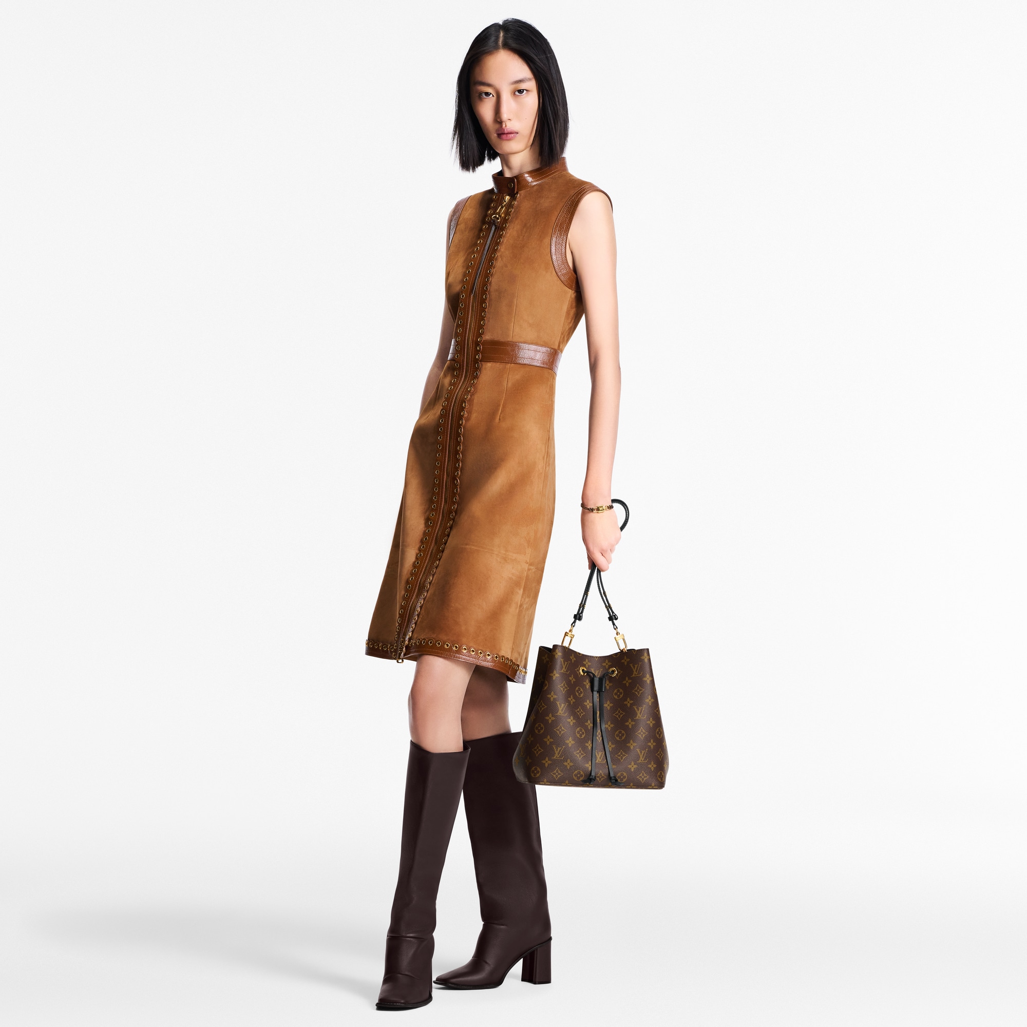 NéoNoé MM Monogram Canvas in Women