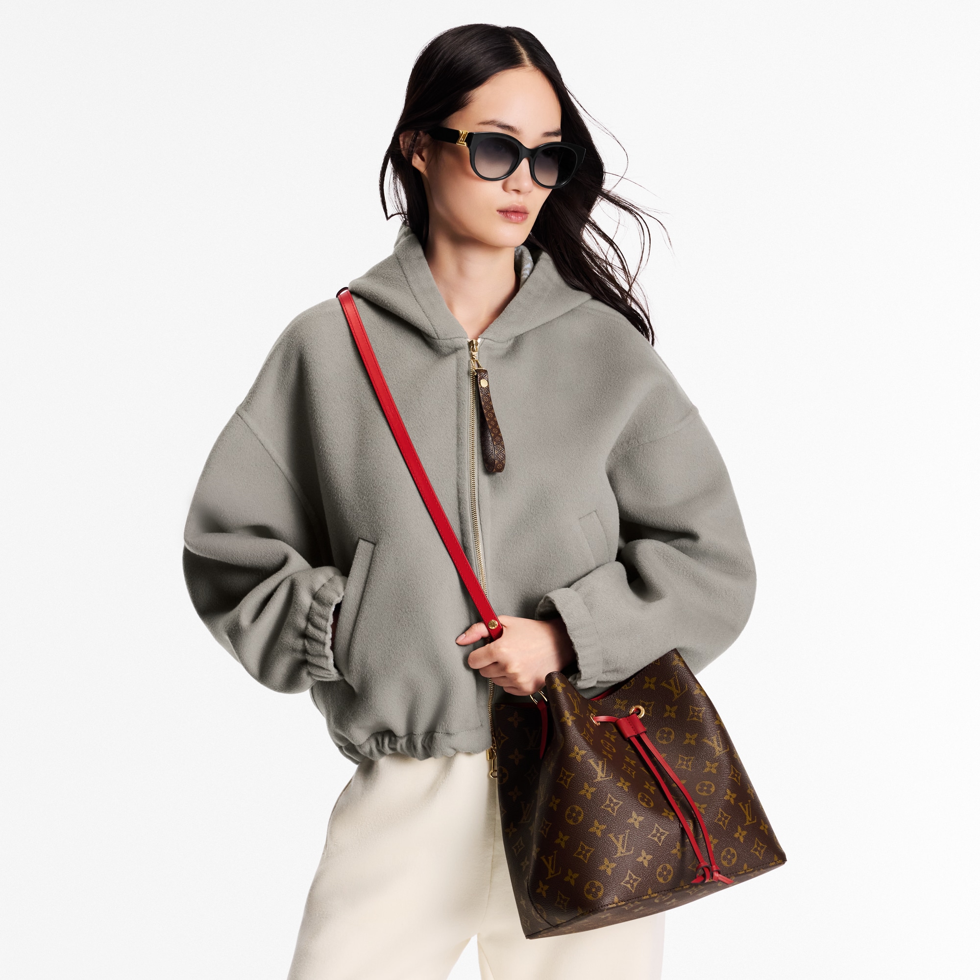 NéoNoé MM Monogram Canvas in Women