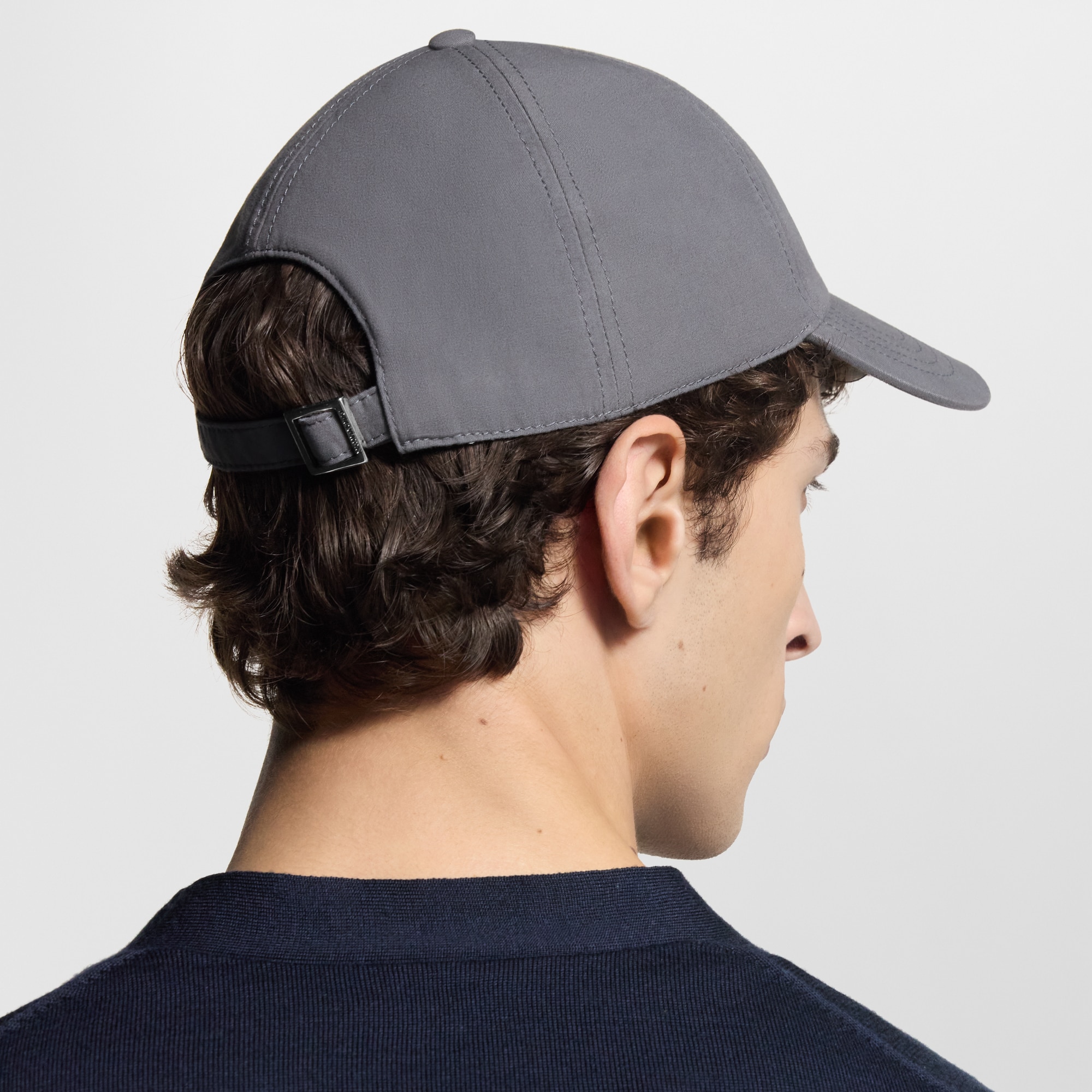 Only LV Cap . in Men