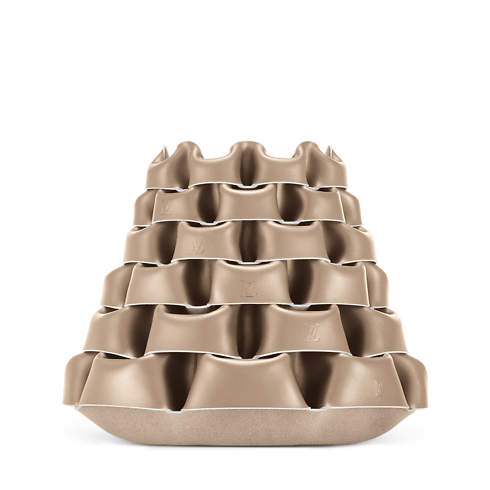 Origami Bowl Pyramide Octogon By Atelier Oï in Trunks, Travel and Home's Home and Art of Dining Decoration collections by Louis Vuitton (Product zoom)