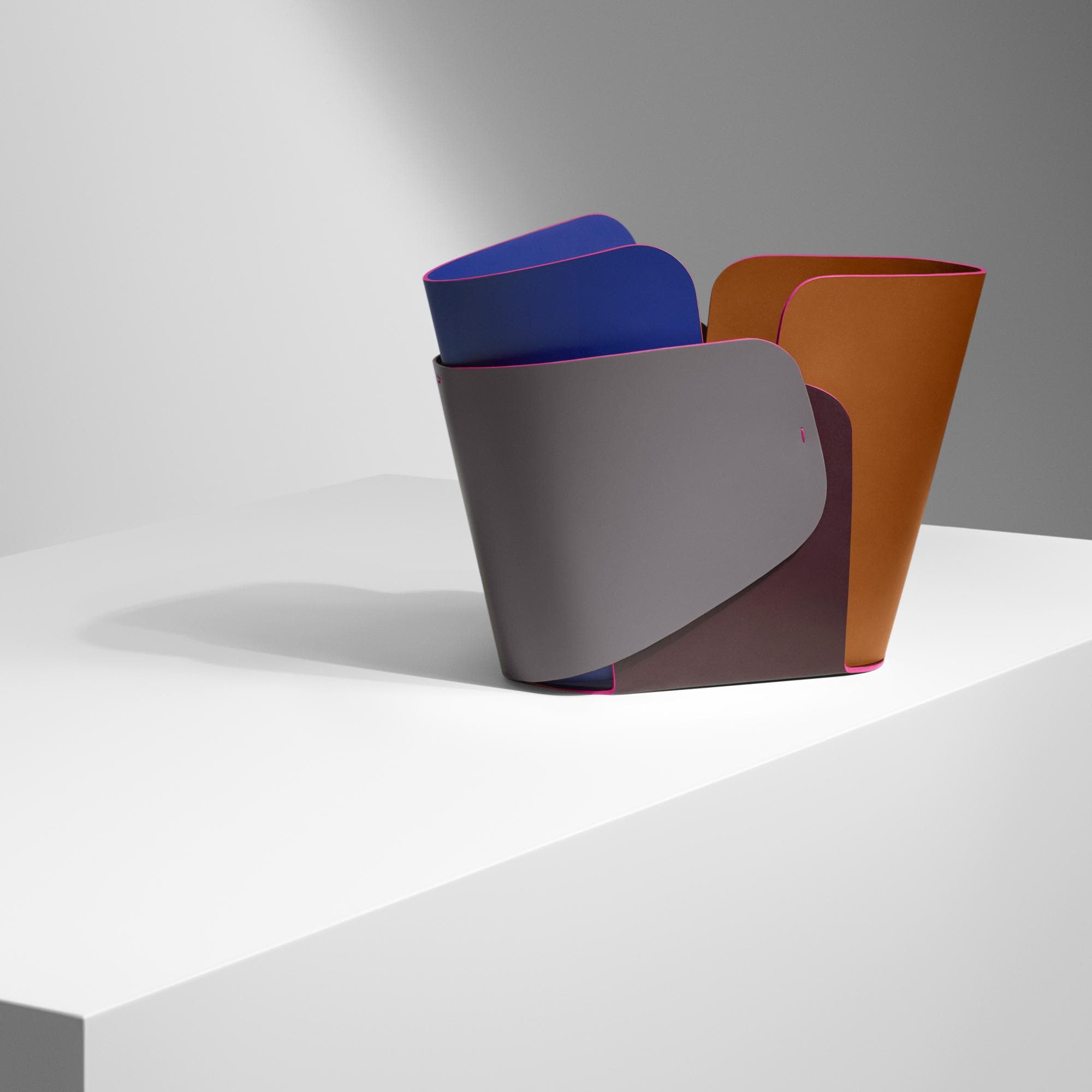 Overlay Bowl Wide By Patricia Urquiola  in 行李箱、旅行用品及家居精品