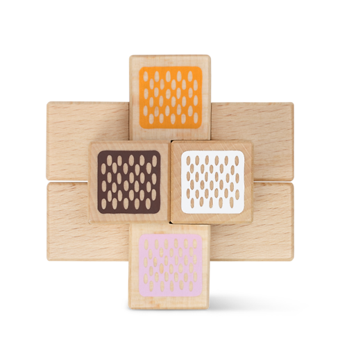 Pateki . in Trunks, Travel and Home's Sport and Games } collections by Louis Vuitton (Product zoom)