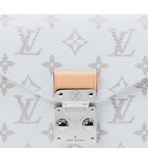 Pearly Monogram Pouch Metis Belt in Women's Accessories Belts collections by Louis Vuitton (Product zoom)