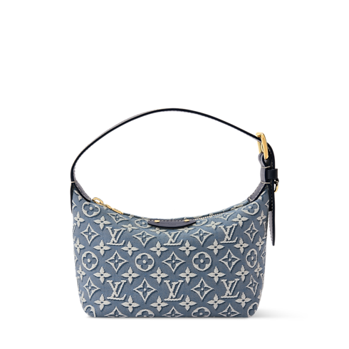 Pochette Hills G82 in Women's Wallets and Small Leather Goods Nano Bags and Chain Wallets collections by Louis Vuitton (Product zoom)