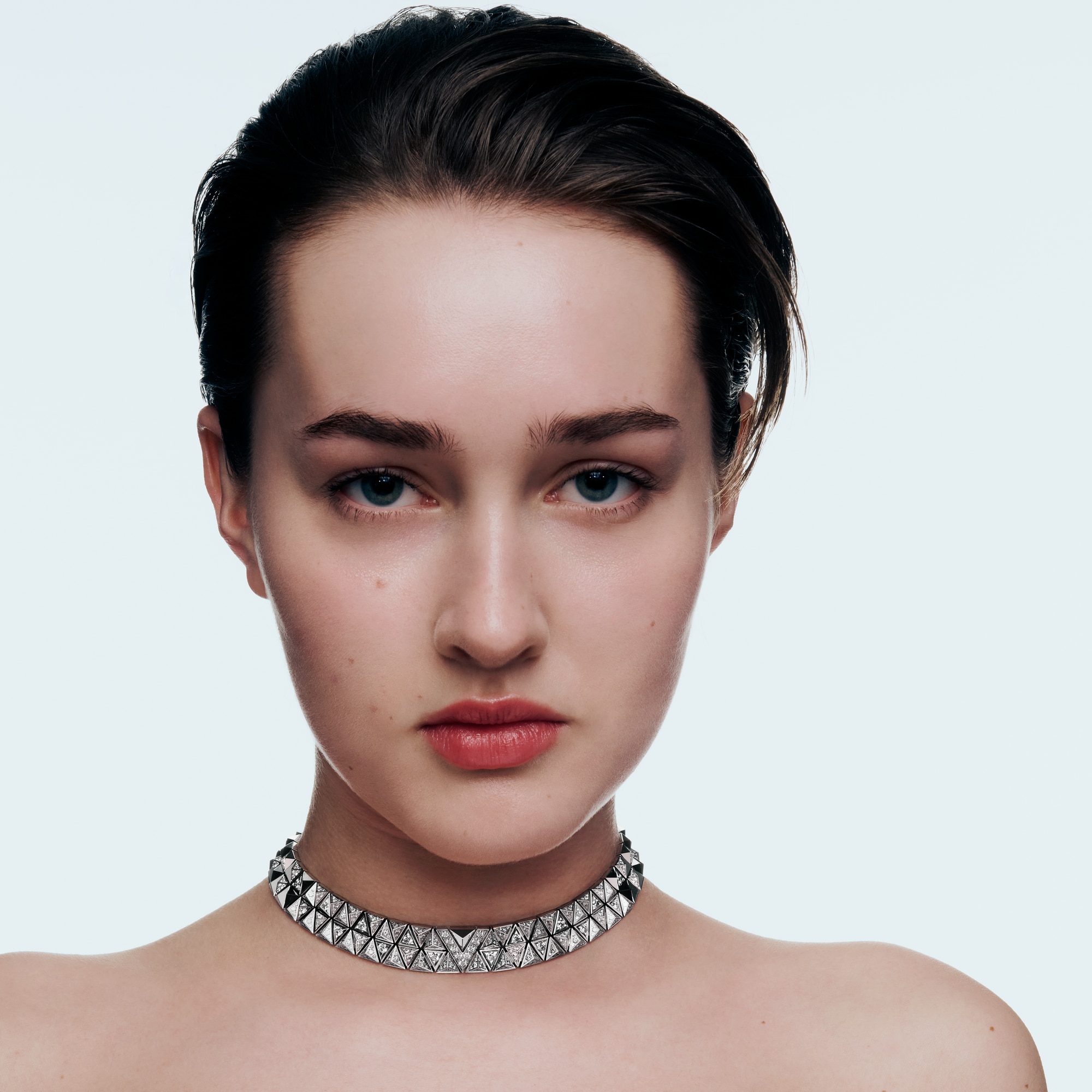 Pure V 雙頸鏈 - 配白K金及鑽石  in 珠寶系列