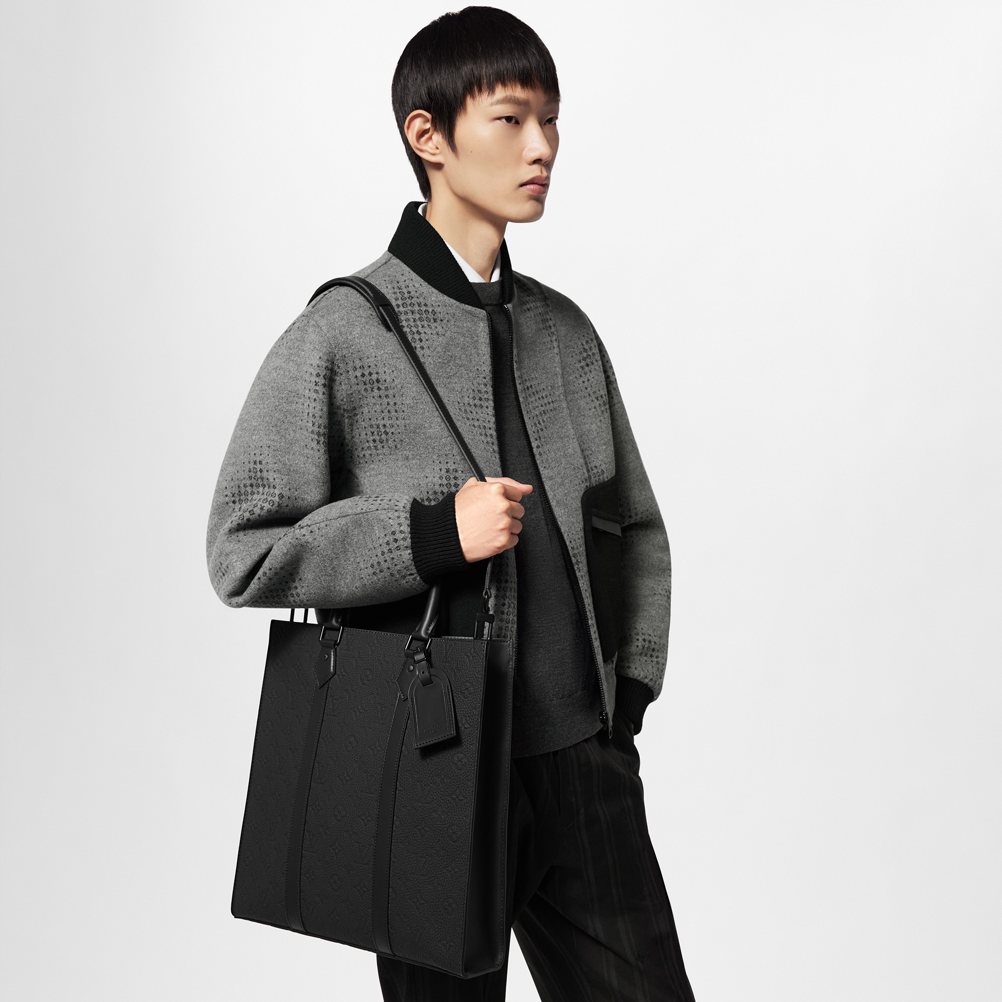 Sac Plat NV Monogram Taurillon 皮革 in 男士