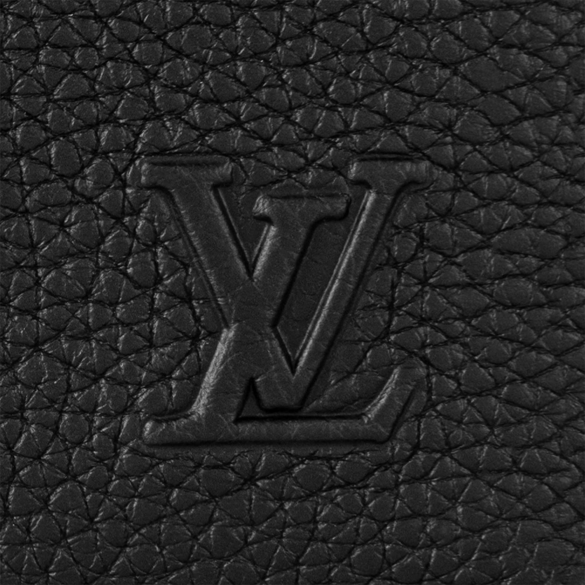 Slender Wallet Other Leathers in New