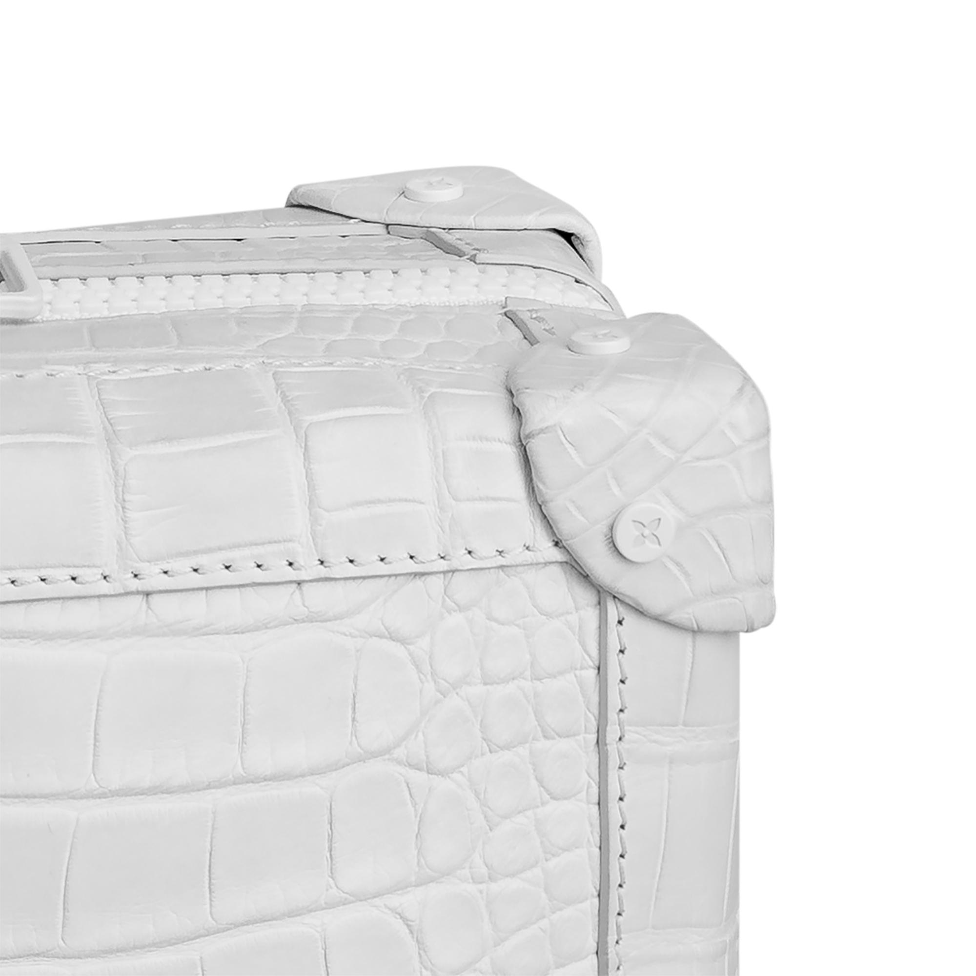 louis vuitton soft trunk white