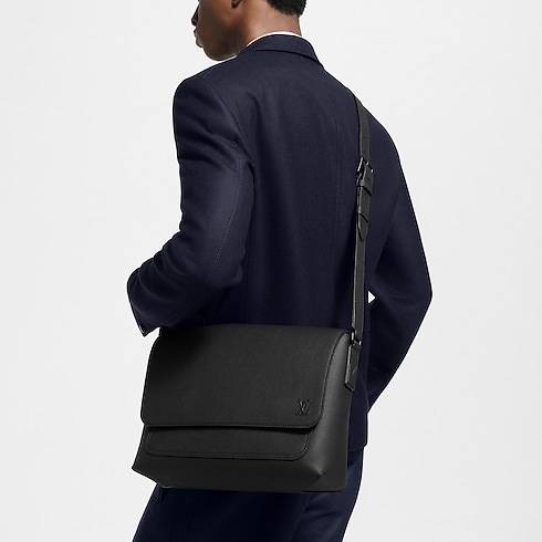 Speed Messenger LV Aerogram in Bags and Small Leather Goods's Men Bags Newness collections by Louis Vuitton (Product zoom)