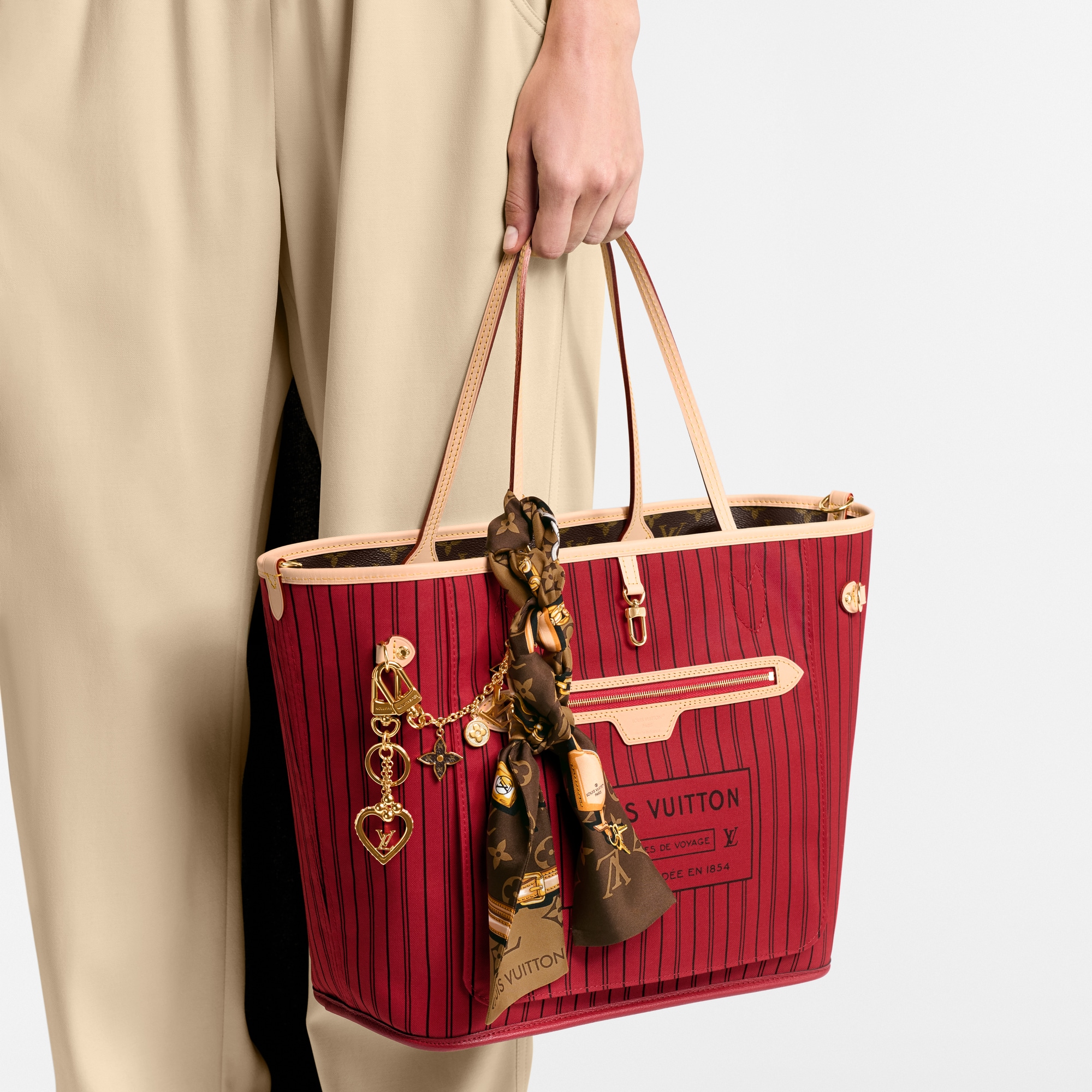 Spring Street 鏈帶手袋吊飾 . in 女士