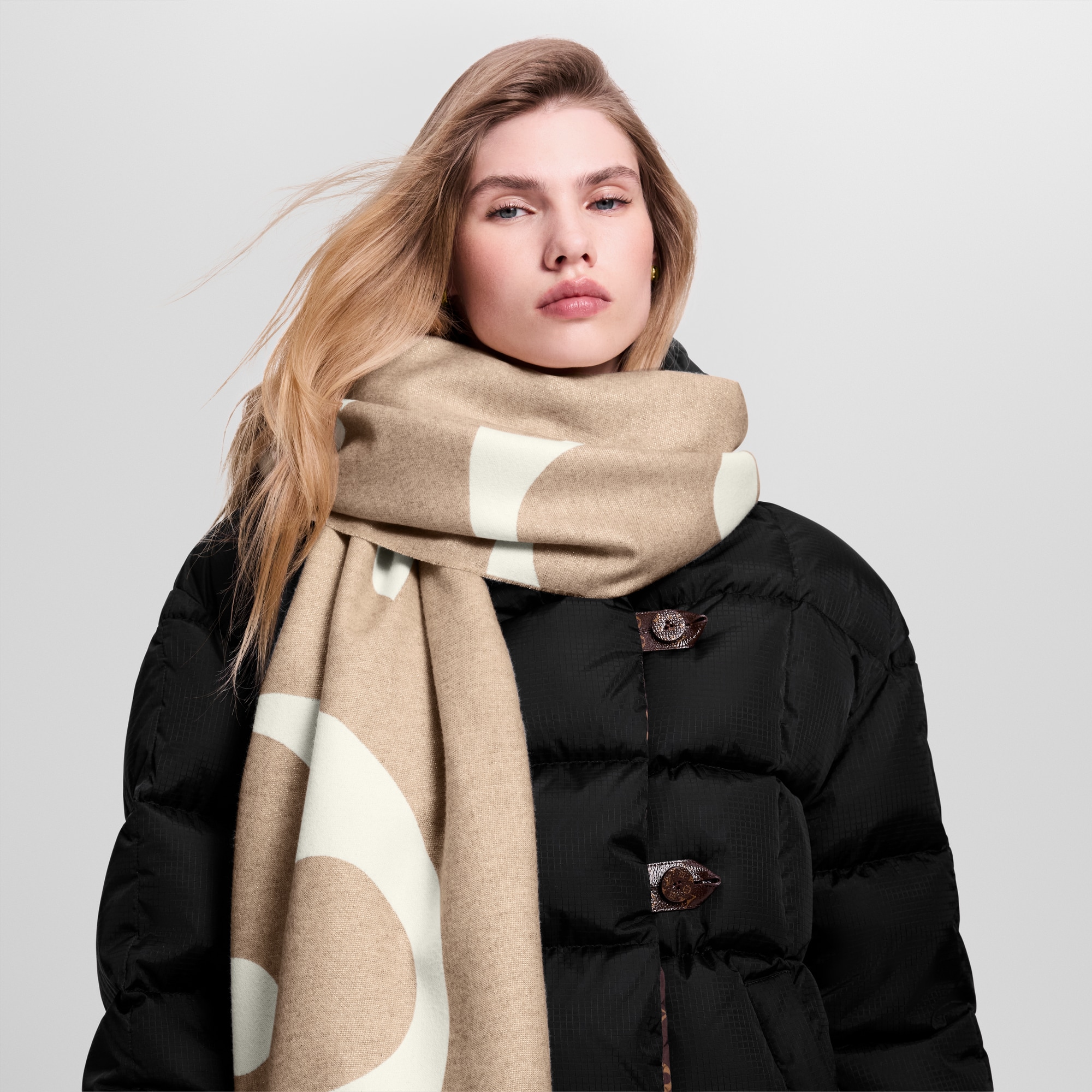 The Ultimate Shine 頸巾 . in 女士