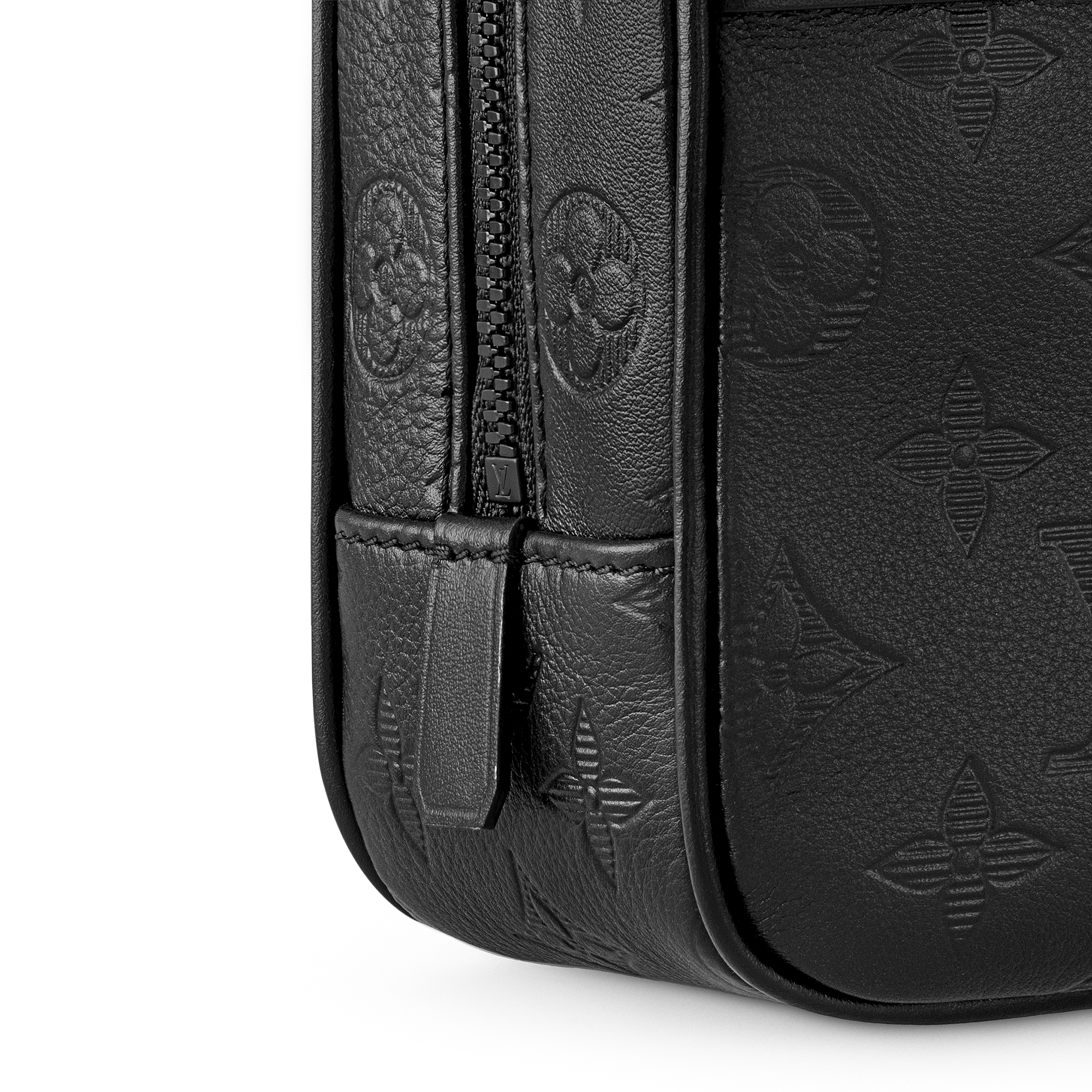 Trousse Toilette GM Monogram Shadow Leather in Men