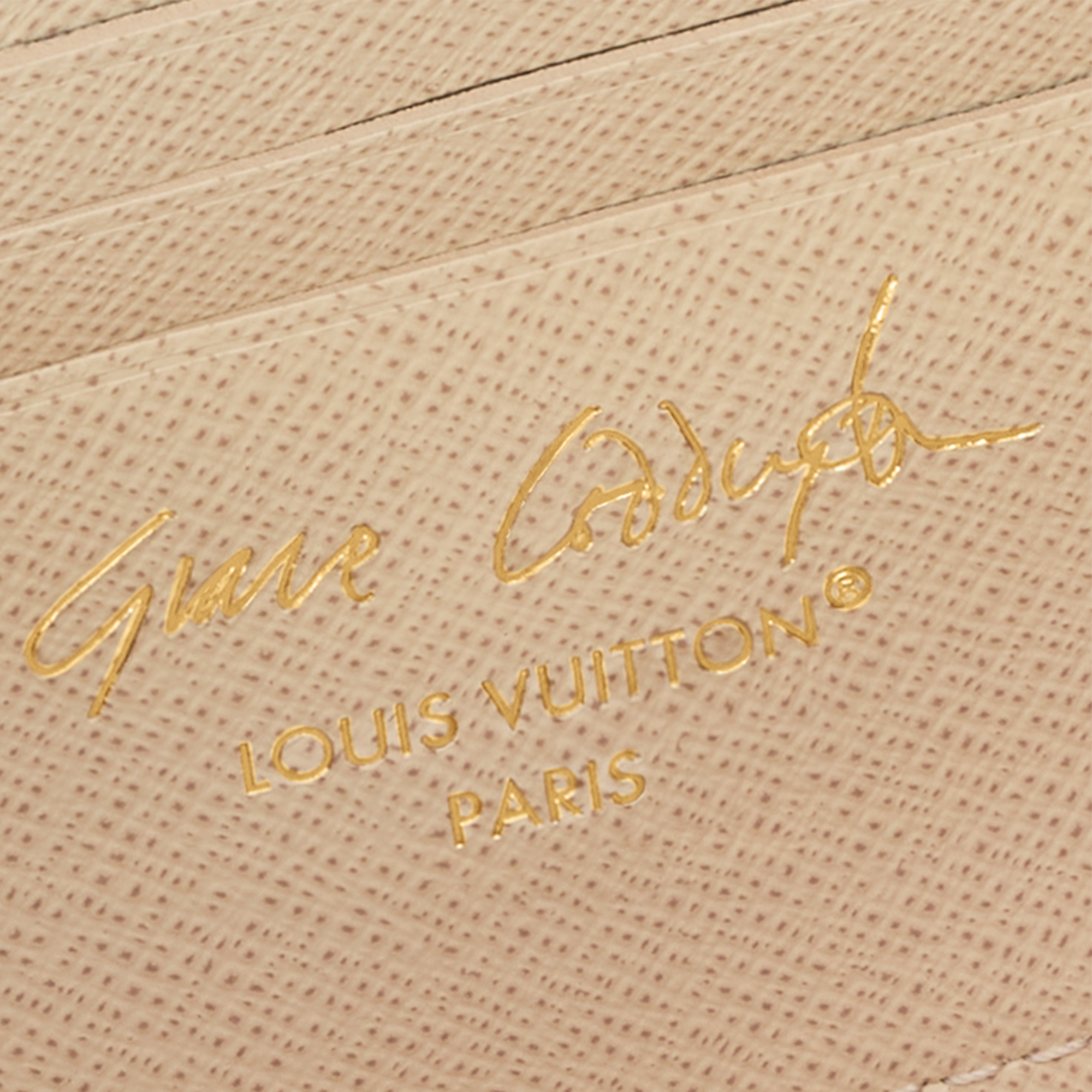 Wallet on Chain Ivy Monogram 帆布 in 女士